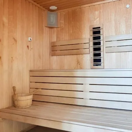 King Studio Pool & Beach Prima Linie La Mare *